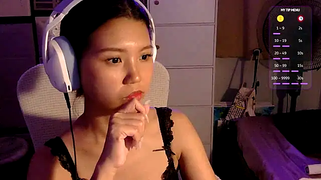 urgrl portia online show from June 19, 12:08 pm