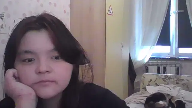 ZeldaSayre  online show from June 24, 3:44 pm