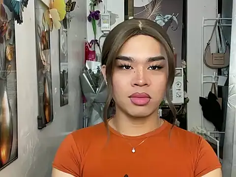 Horny HoneyX online show from July 18, 3:36 pm