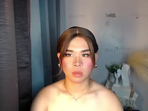 Horny HoneyX online show from June 16, 8:59 am