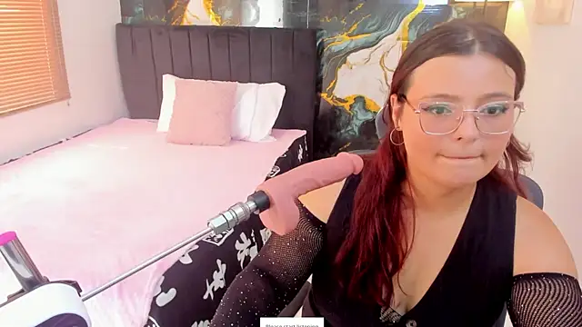 Miss Kloee online show from July 16, 7:29 pm