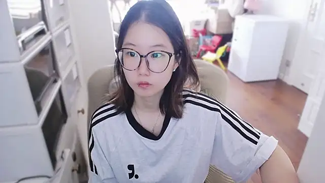 xiaoxiong-99 online show from June 12, 6:54 am