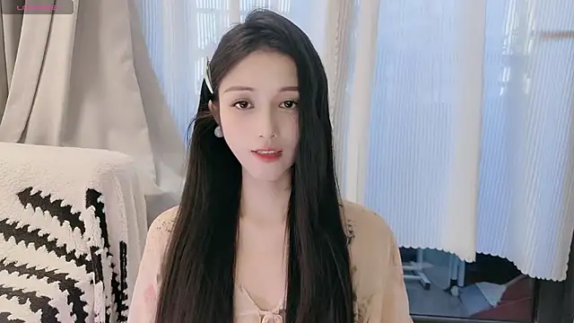 lulu-789 online show from August 5, 9:15 am