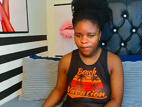 MahoganyEnchanted online show from July 6, 4:40 am