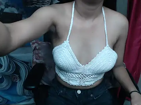 hot-siyaa online show from June 12, 7:27 am
