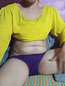 -BabyLove- online show from June 18, 1:38 pm