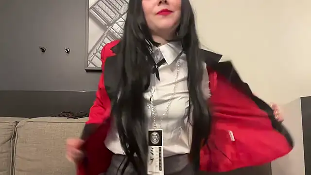 Hilda Valentine online show from August 2, 8:12 pm