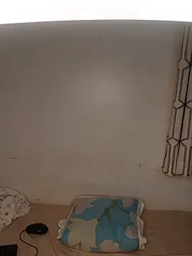 pretty bitch01 online show from July 8, 7:43 am