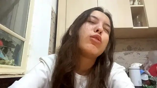 MathaEspejo online show from June 13, 5:43 pm