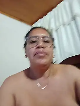 Emilif  online show from July 14, 2:05 am