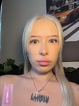 MaryChanXO online show from July 30, 4:13 am