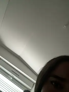 Eva230418 online show from July 28, 2:13 pm