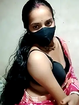 nisarani54321 online show from July 31, 11:11 am