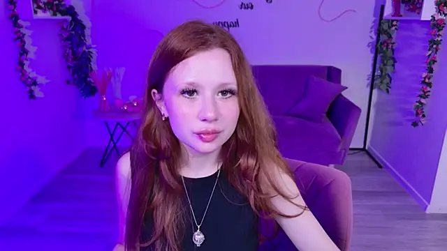 AuroraBabyDoll online show from June 25, 5:07 am