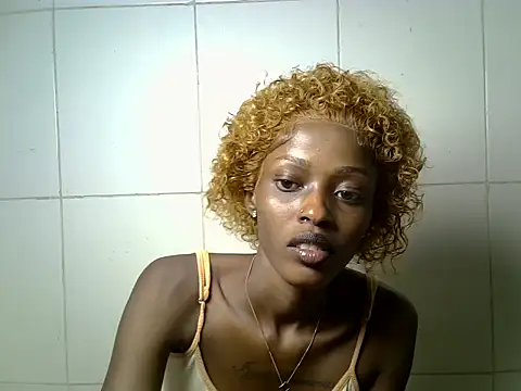 Prettybunnyy online show from August 7, 11:23 pm