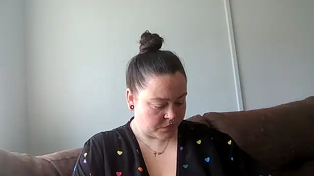 MysteriousAlaya online show from June 23, 12:36 pm