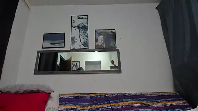 Crazy addixtion online show from April 1, 12:44 am