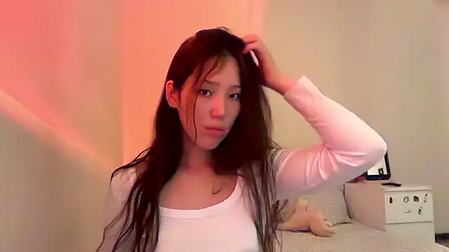 Lillie sunn online show from August 8, 4:37 pm