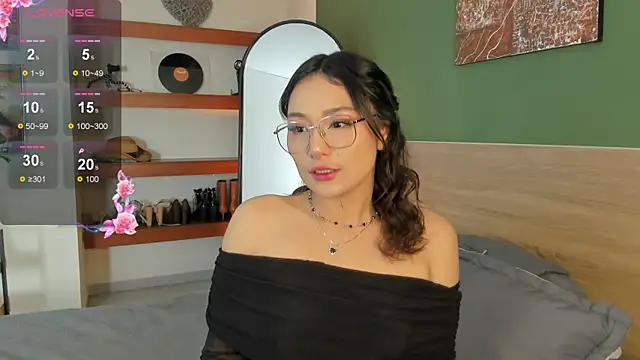 lana vance online show from June 26, 1:01 pm