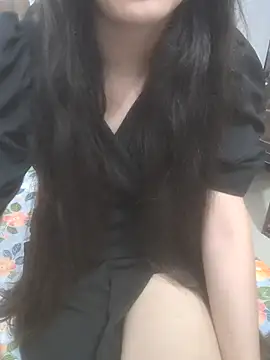sushmita0 online show from June 24, 1:43 pm