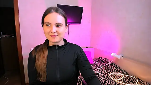 ChelseaStarX online show from July 7, 10:08 am