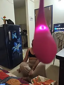 Lundpakadu online show from June 29, 12:27 pm