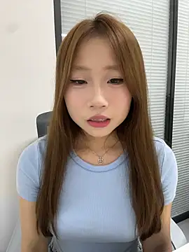 qiqi  77 online show from June 23, 7:28 am