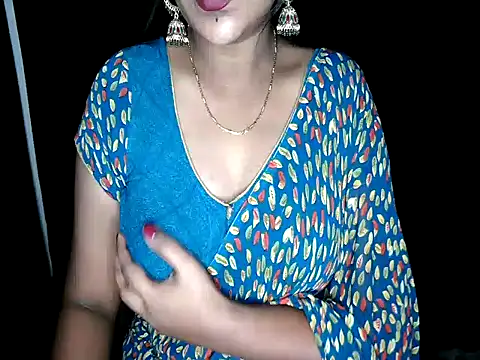 Shara20 online show from August 7, 6:04 pm