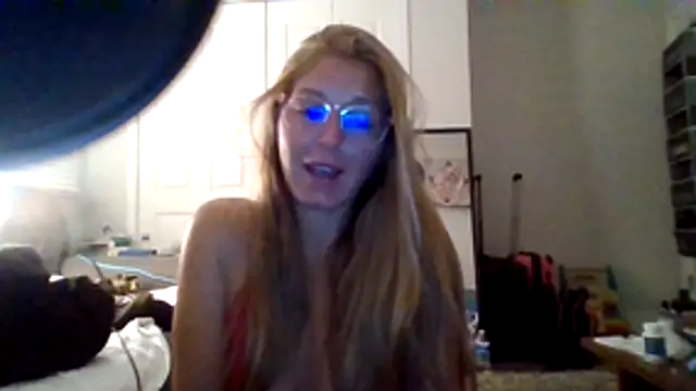 Luna 2698 online show from July 23, 6:32 am