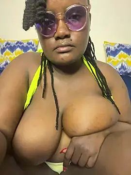 Bustyy Bitch online show from July 26, 4:37 pm
