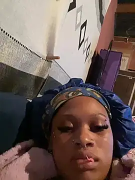 She Has Assets online show from June 26, 7:04 pm