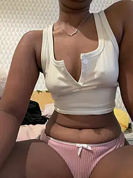 Wildsexcouplex online show from June 28, 6:14 pm