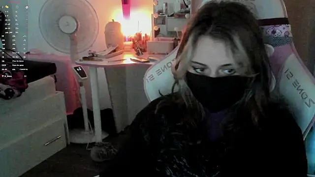 stupidcassie online show from July 6, 11:26 am