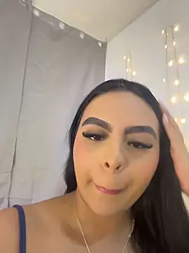 Aylin Fox online show from July 8, 3:25 pm