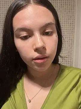 cristinaculona online show from July 10, 11:32 am