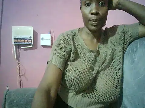 aliciacake5 online show from July 15, 6:23 pm