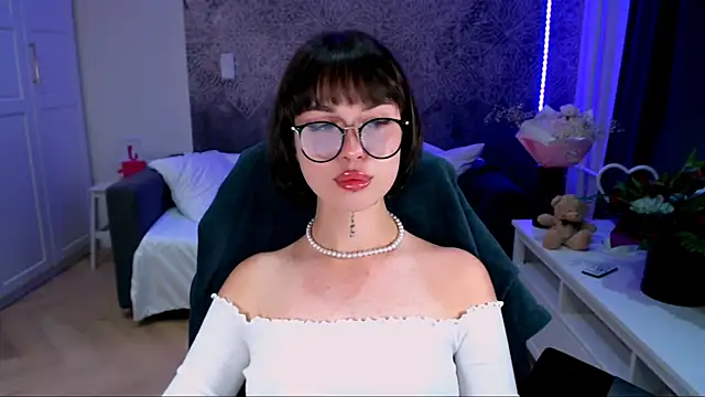 NonaWhyNot online show from July 10, 6:19 pm