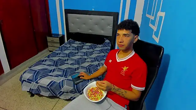 efrain boy online show from July 22, 4:30 pm
