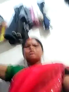 mahika Sharma online show from July 29, 11:43 am