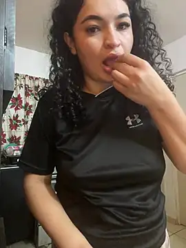 amairaniLopez online show from August 8, 4:09 am