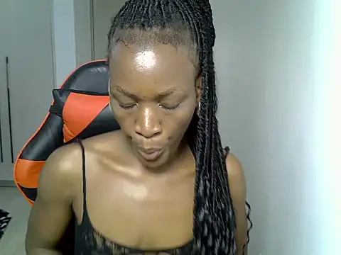 spot curvy online show from August 7, 12:28 am