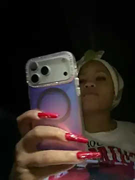 riri brunnete online show from June 28, 4:52 am