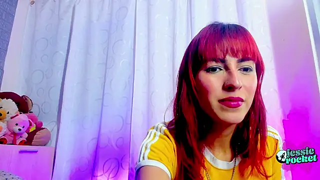 jessierocketx online show from April 15, 7:58 pm