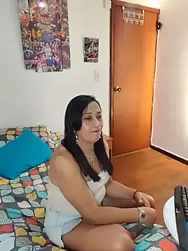 NorixaPriveM online show from August 6, 1:23 am