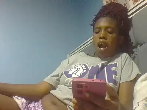 freaky lass online show from July 29, 9:26 pm