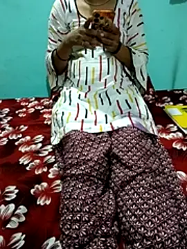 miss cuty baby online show from August 4, 6:36 pm
