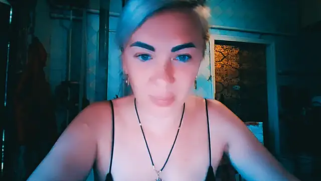 LilaCandy6 online show from August 2, 4:59 am