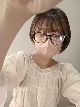 sakioshiri online show from August 5, 4:57 pm