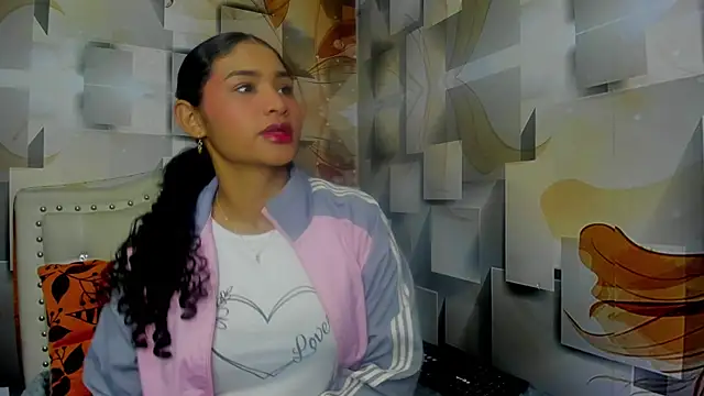 malaika chalo online show from August 6, 12:56 pm