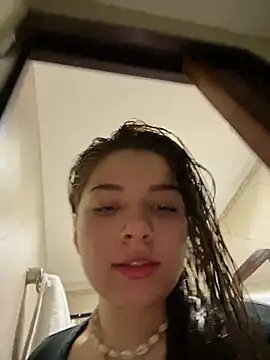 sssugarygirlx online show from August 6, 1:34 am